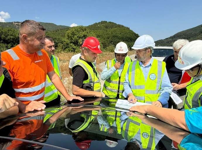 Градежна офанзива- светски патишта на картата на Македонија