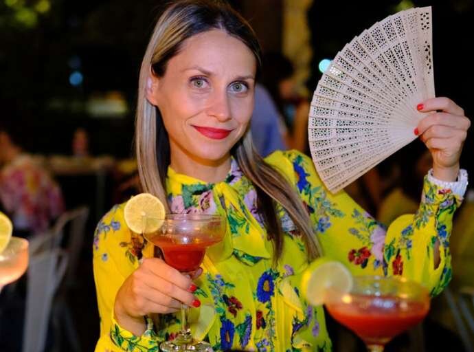 Од студент на Факултетот за туризам, до лидер на иновации: Животната приказна на Александра Божиновска што ги спојува знаењето и претприемништвото 