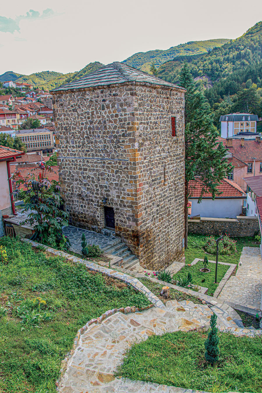 Златковата кула. Златковата кула.