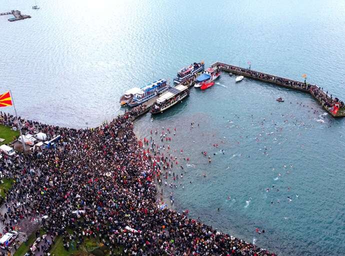 „Водици“ во Охрид – уникатна верска манифестација во срцето на православието