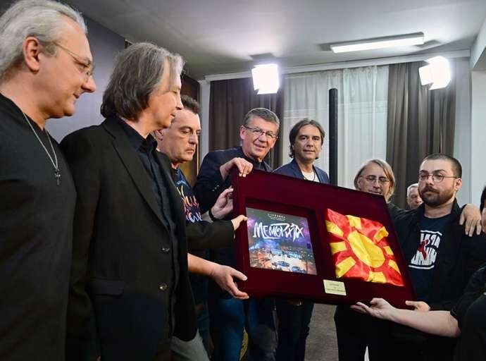 ТОШЕ ПОП СИМОНОВ : ЗАМИНА ГОЛЕМИОТ КРЕАТИВЕЦ И ГЕНИЈАЛЕЦ