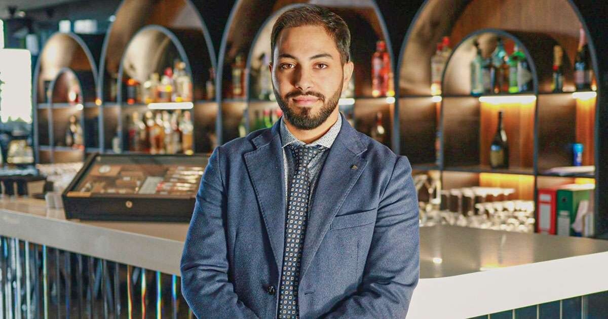 Каранфиловски: „Хотелскиот менаџмент е поле кое бара посветеност, комуникациски вештини и способност за управување со различни ситуации – токму предизвиците што сакав да ги совладам.“