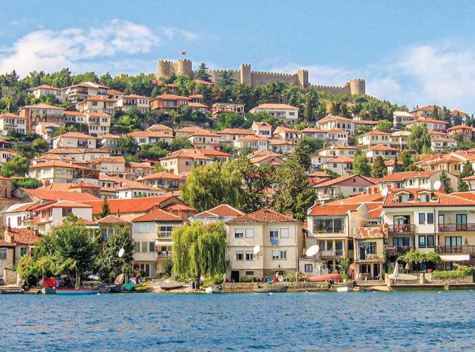 Празнични патувања за пролетни уживања