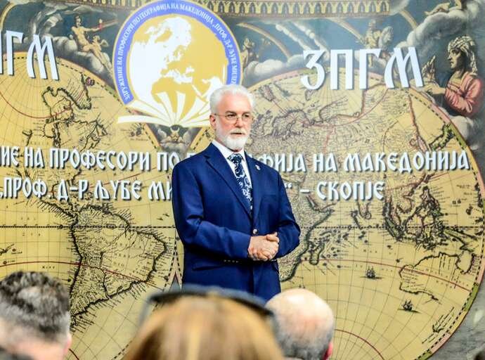 Миленковски: Спојувањето на предметите е бришење на географијата и на историјата на Македонија
